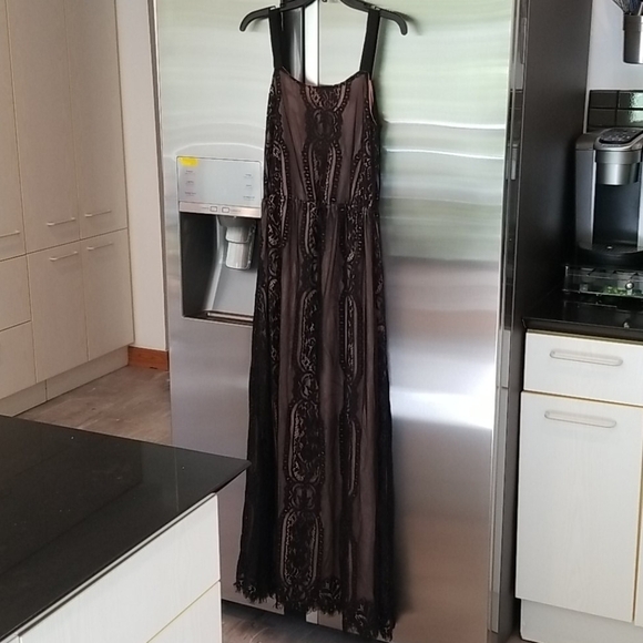 💕ADELYN RAE💕 Sleeveless Black Lace Maxi Dress Small S NWT - Picture 1 of 12